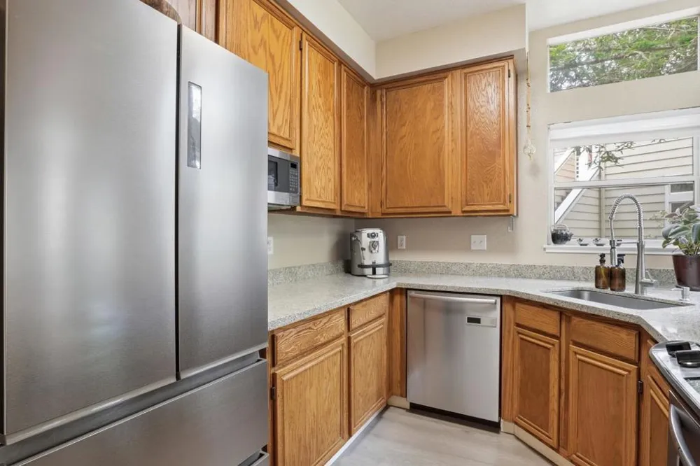 132 Amesport Half Moon Bay, CA 94019