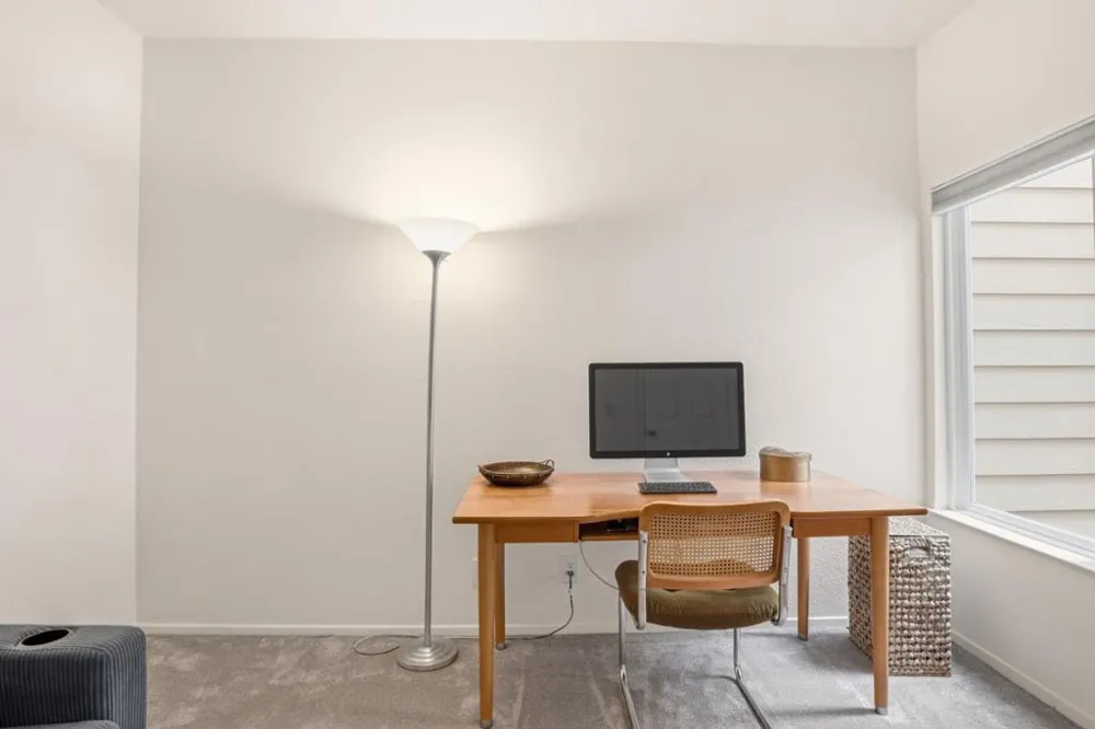 132 Amesport Half Moon Bay, CA 94019