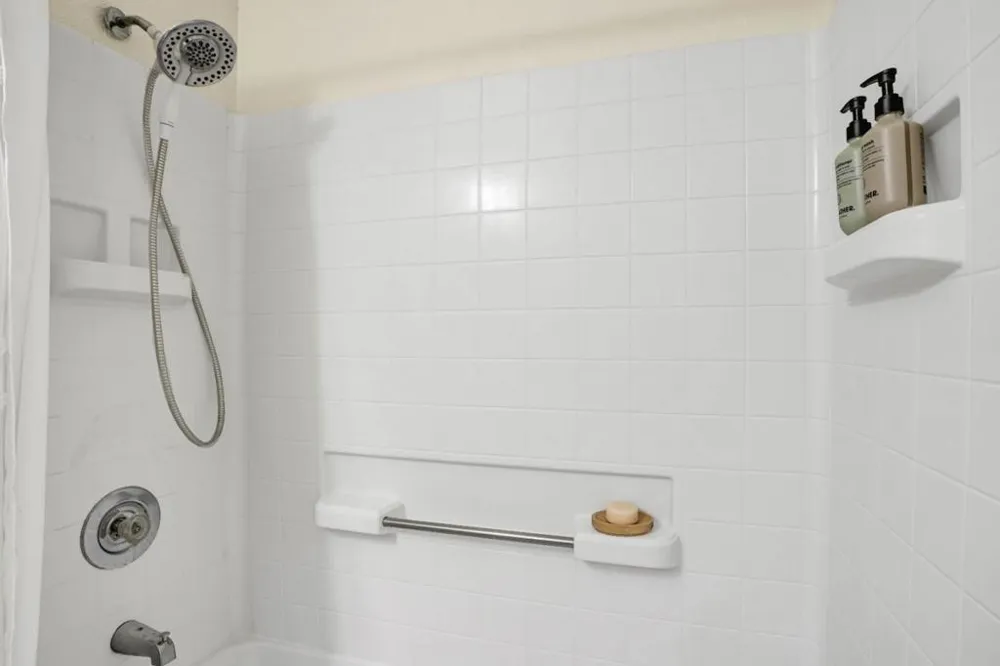 132 Amesport Half Moon Bay, CA 94019