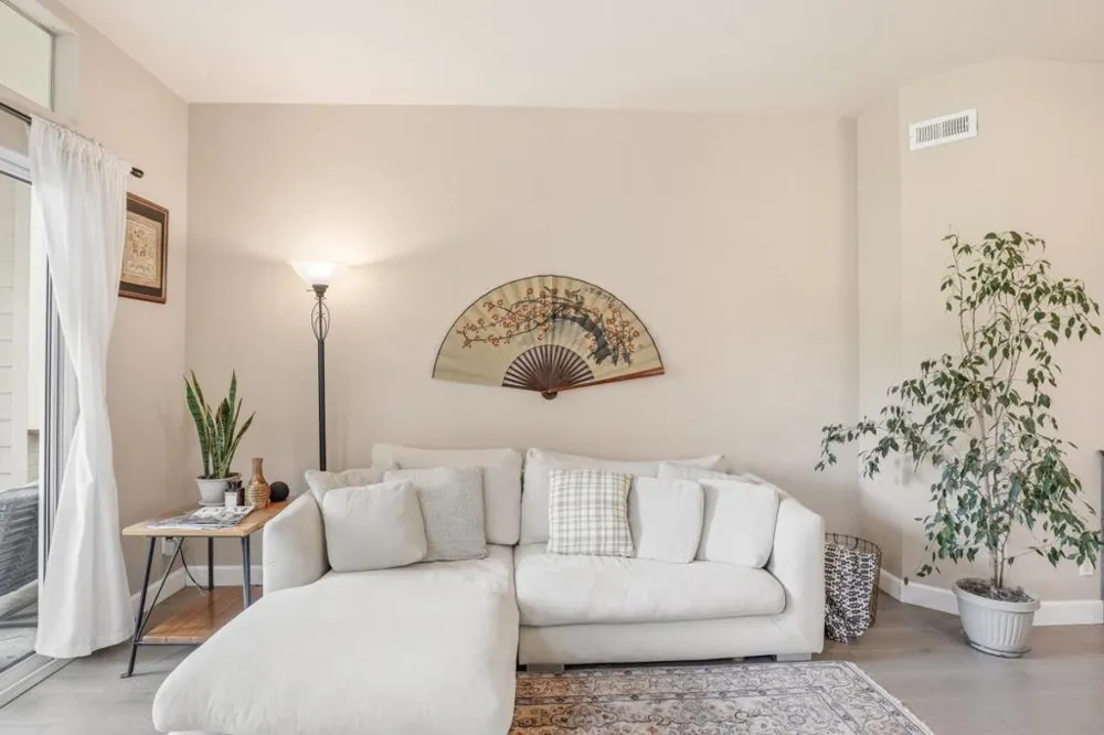 132 Amesport Half Moon Bay, CA 94019