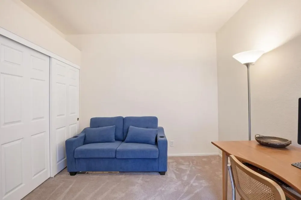 132 Amesport Half Moon Bay, CA 94019
