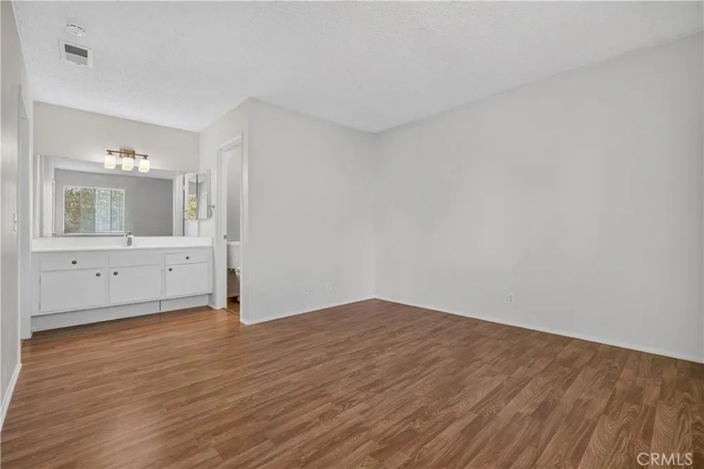 26200 Redlands #148 Redlands, CA 92373