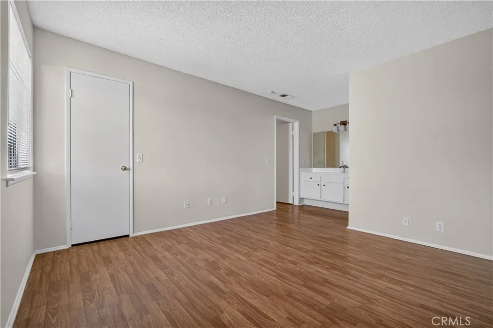 26200 Redlands #148 Redlands, CA 92373