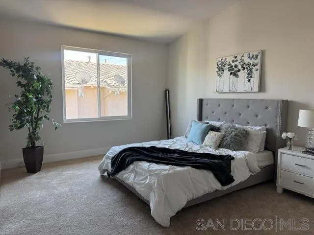 10685 Wexford St. #2 San Diego, CA 92131