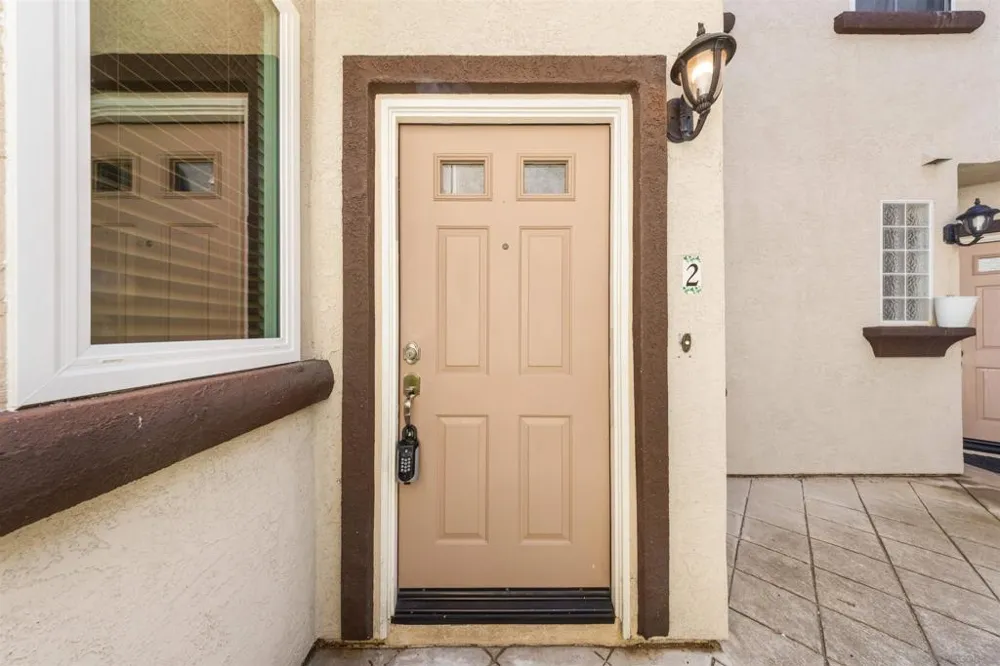10685 Wexford St #2 San Diego, CA 92131