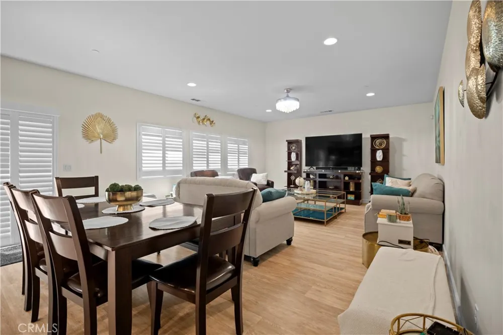 16773 Buttonwood Lane Fontana, CA 92336