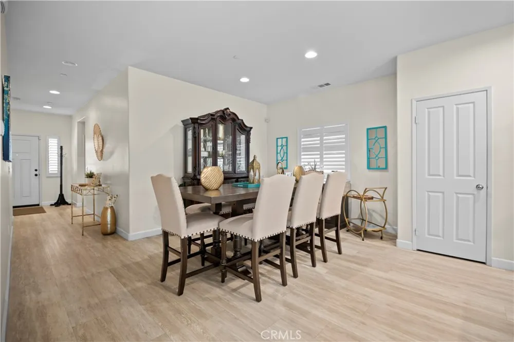16773 Buttonwood Lane Fontana, CA 92336