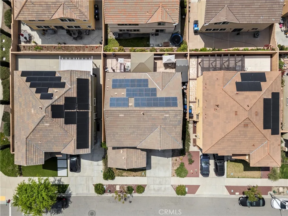 16773 Buttonwood Lane Fontana, CA 92336