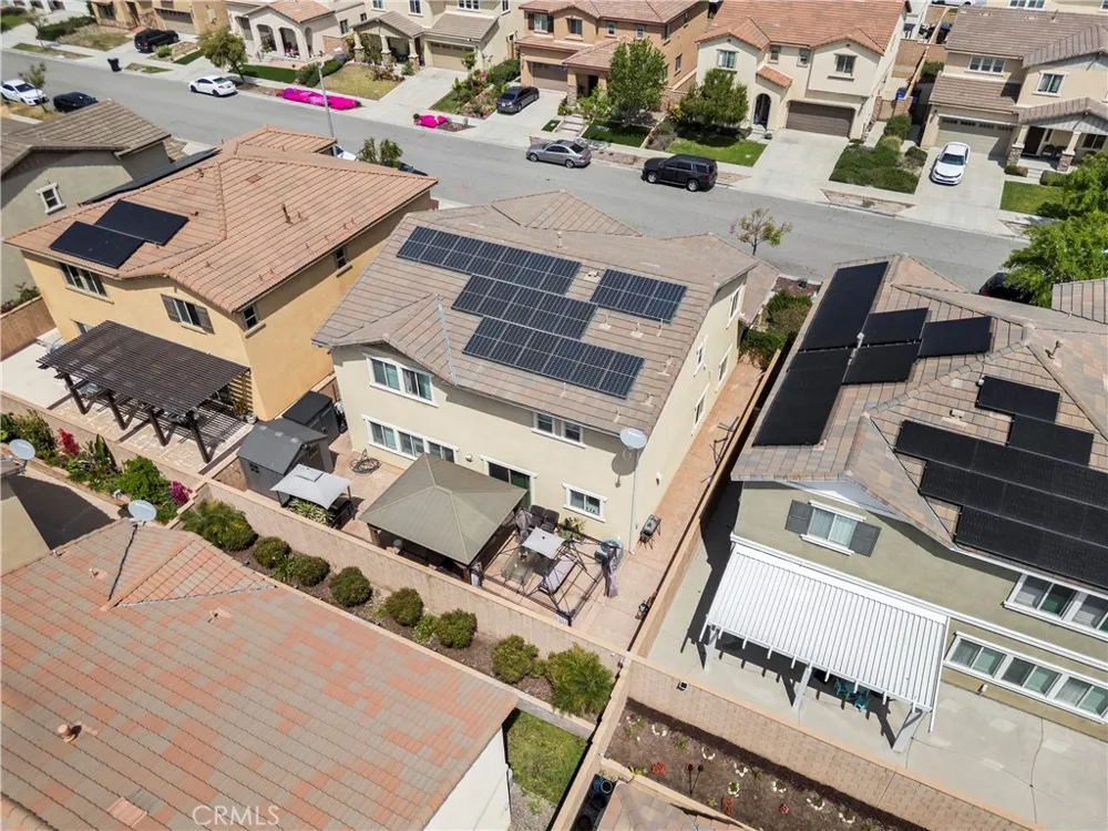 16773 Buttonwood Lane Fontana, CA 92336