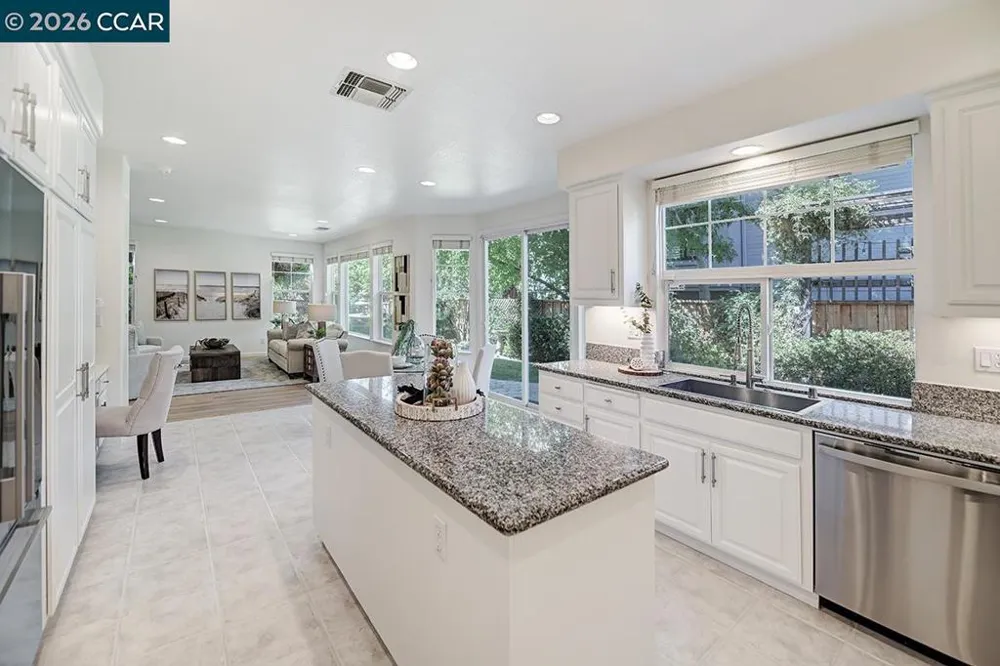 512 Matisse Ct Walnut Creek, CA 94597