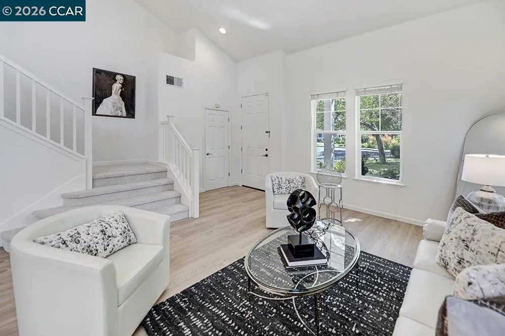 512 Matisse Ct Walnut Creek, CA 94597