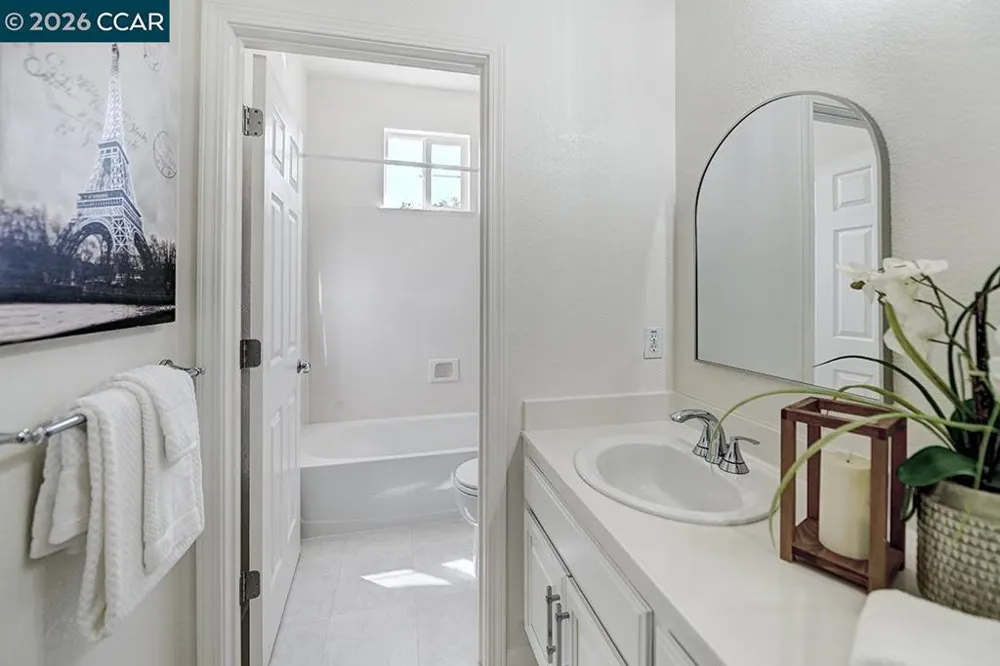 512 Matisse Ct Walnut Creek, CA 94597