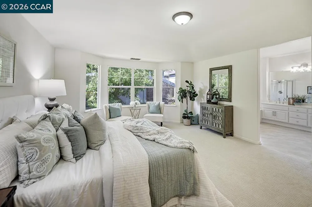 512 Matisse Ct Walnut Creek, CA 94597