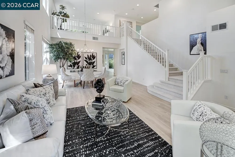 512 Matisse Ct Walnut Creek, CA 94597