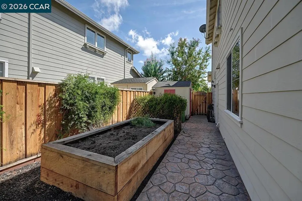 512 Matisse Ct Walnut Creek, CA 94597