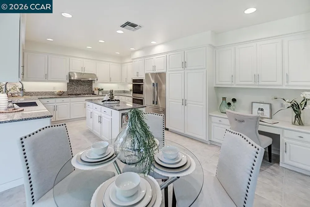 512 Matisse Ct Walnut Creek, CA 94597