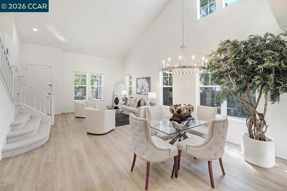 512 Matisse Ct Walnut Creek, CA 94597