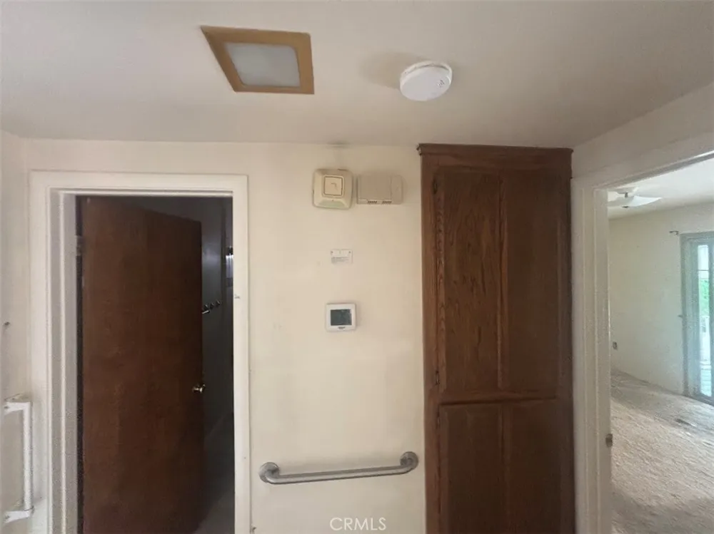 6301 Riverside Sacramento, CA 95831