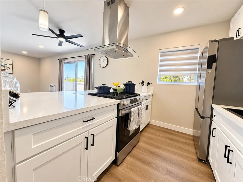 646 Nebraska Avenue #5 Long Beach, CA 90802