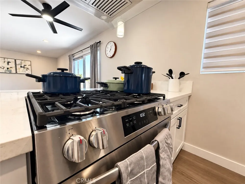 646 Nebraska Avenue #5 Long Beach, CA 90802