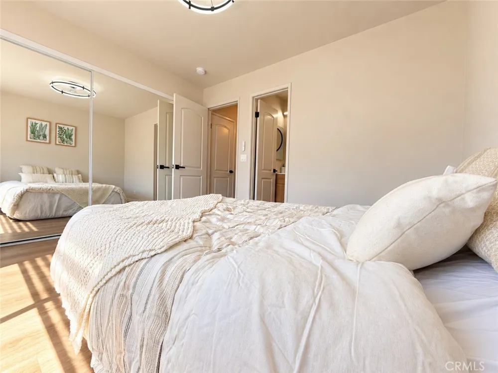 646 Nebraska Avenue #5 Long Beach, CA 90802