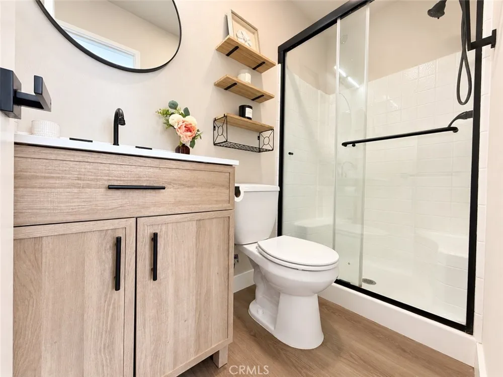 646 Nebraska Avenue #5 Long Beach, CA 90802