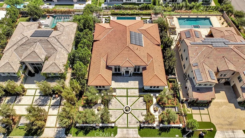 18332 Tytris Yorba Linda, CA 92886