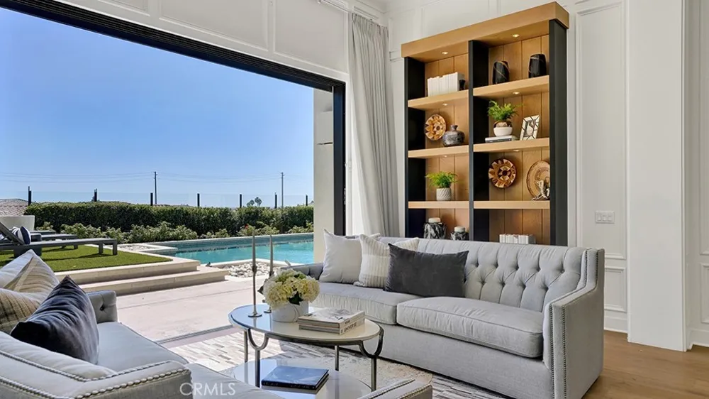 18332 Tytris Yorba Linda, CA 92886