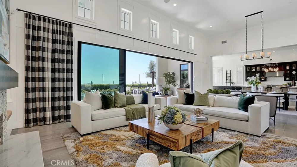 18332 Tytris Yorba Linda, CA 92886