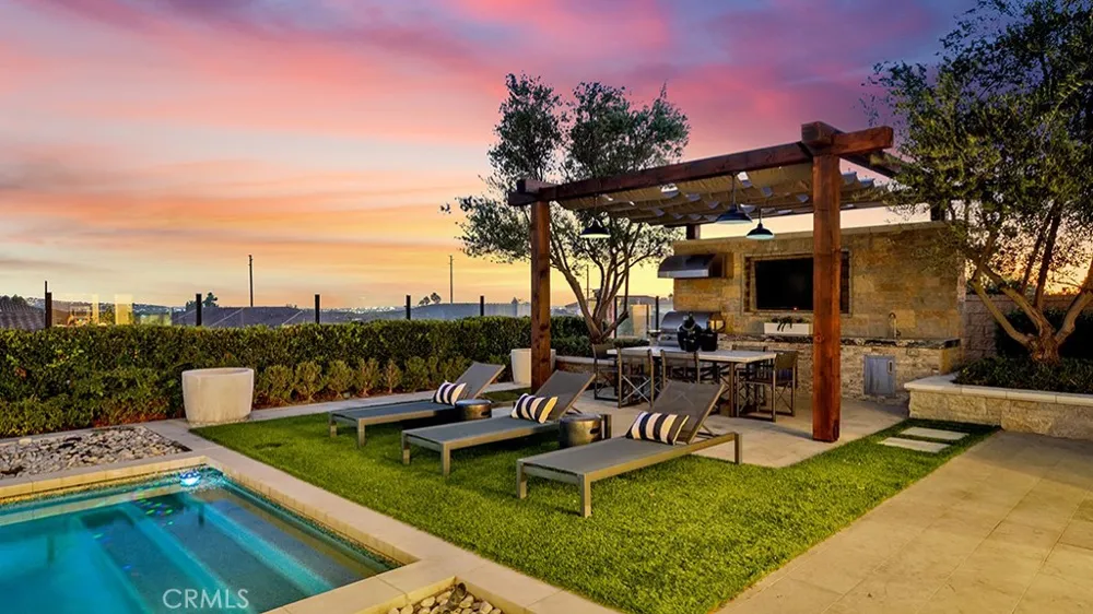 18332 Tytris Yorba Linda, CA 92886