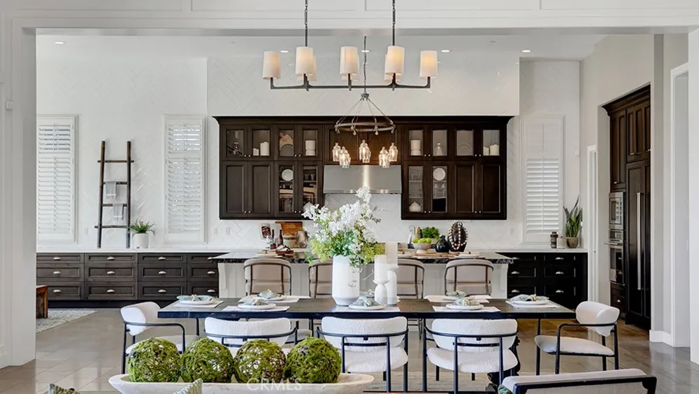 18332 Tytris Yorba Linda, CA 92886