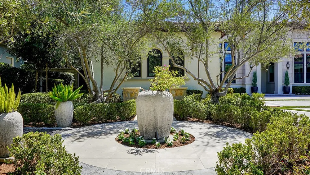 18332 Tytris Yorba Linda, CA 92886