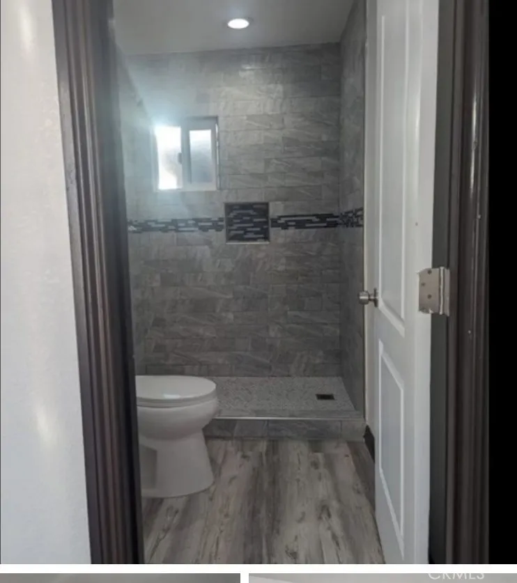 1106 W Mauretania Wilmington, CA 90744