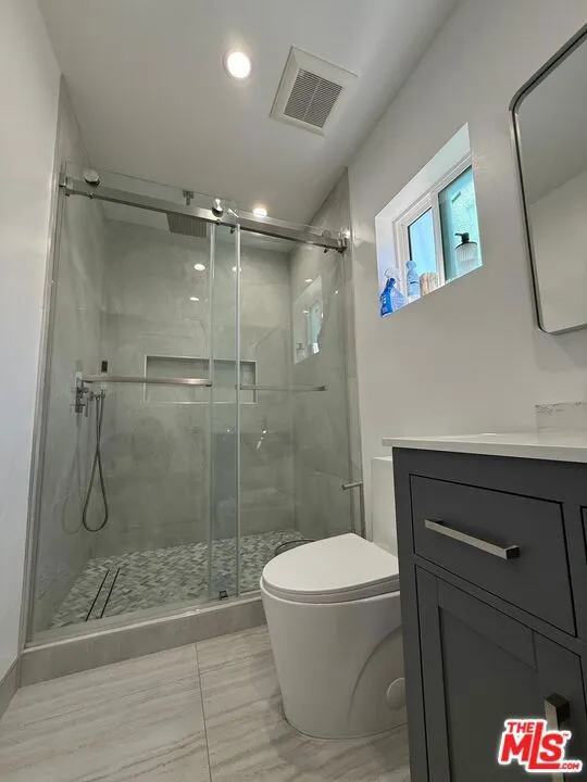 11333 Delano Street North Hollywood, CA 91606