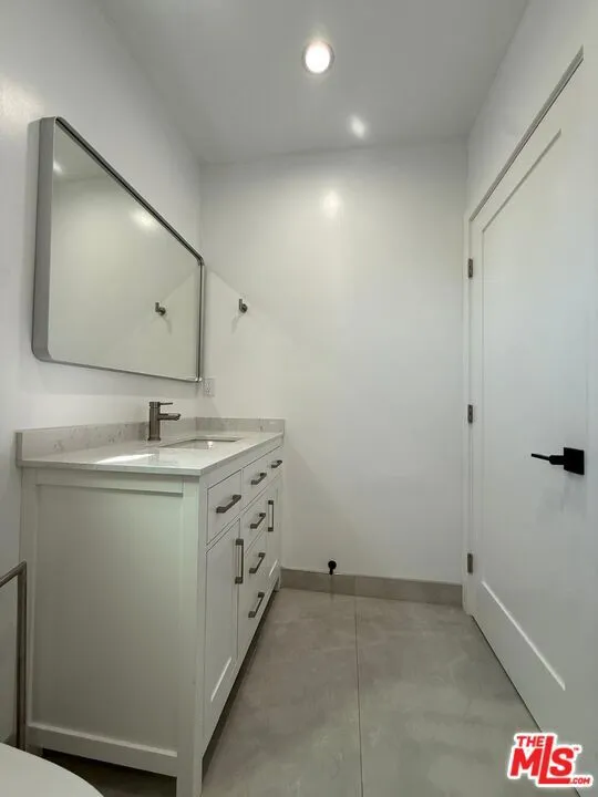 11333 Delano Street North Hollywood, CA 91606