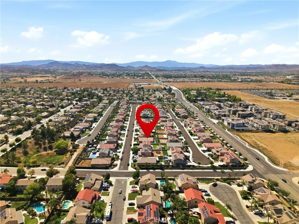 28426 Heather Green Menifee, CA 92584