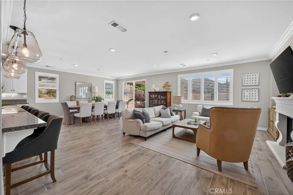 45867 Cebalo Temecula, CA 92592