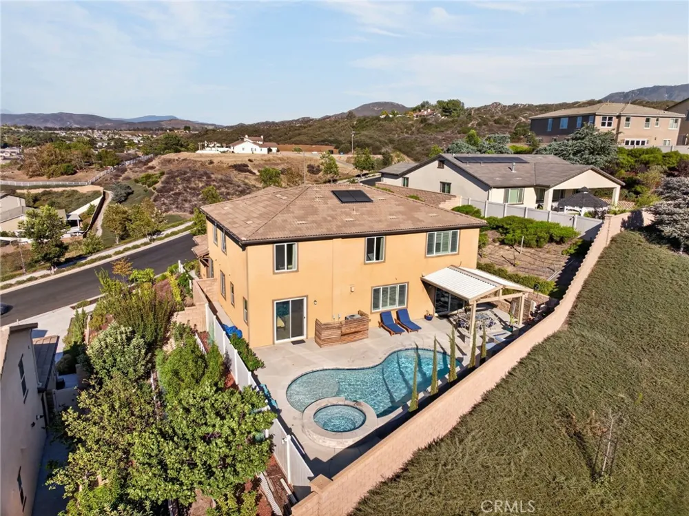 45867 Cebalo Temecula, CA 92592
