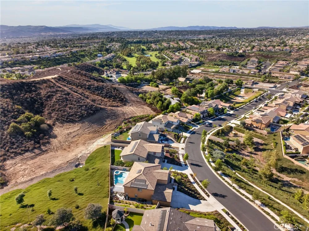 45867 Cebalo Temecula, CA 92592