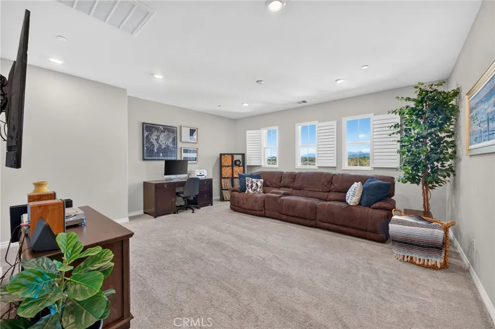 45867 Cebalo Temecula, CA 92592