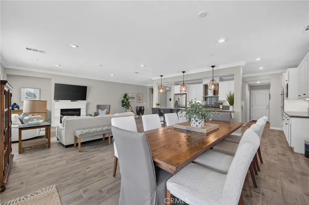 45867 Cebalo Temecula, CA 92592