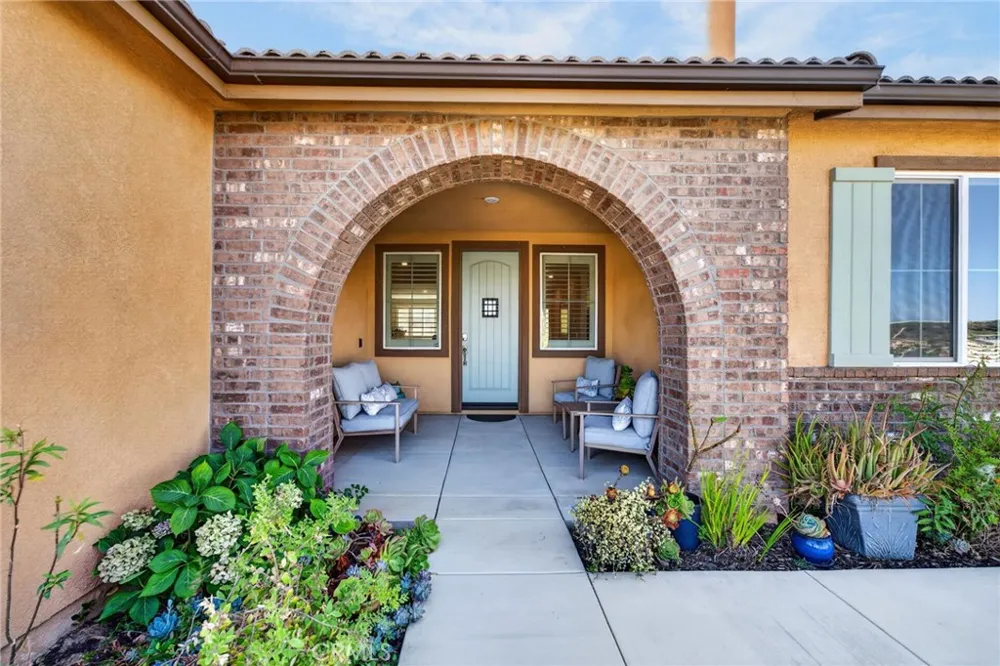45867 Cebalo Temecula, CA 92592