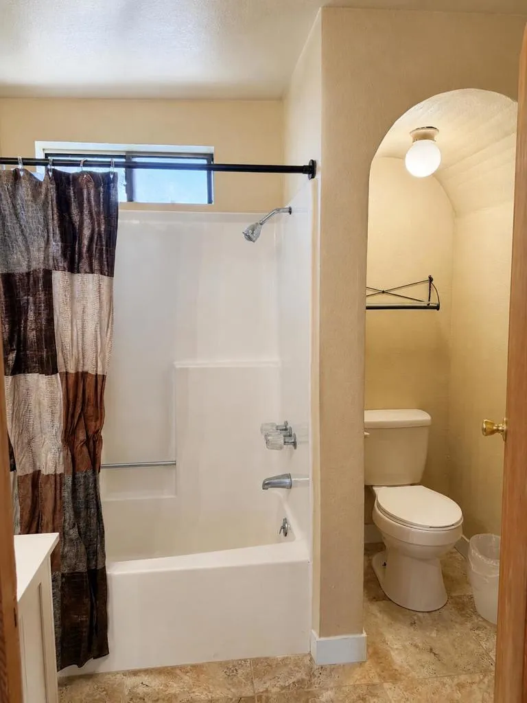 4525 Kickapoo Landers, CA 92285