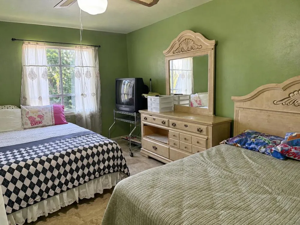 4525 Kickapoo Landers, CA 92285