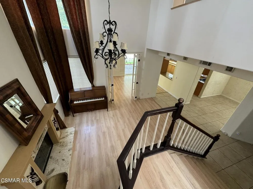 18635 Nathan Hill Drive #11 Canyon Country, CA 91351