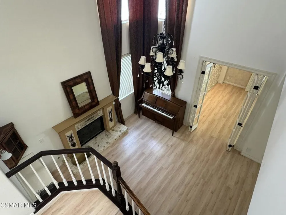 18635 Nathan Hill Drive #11 Canyon Country, CA 91351