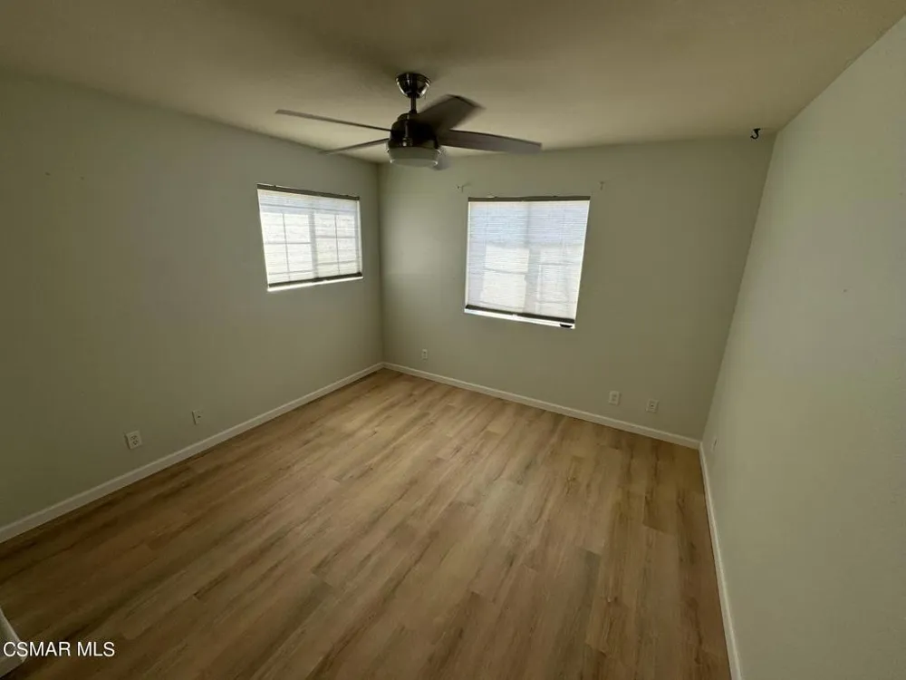 18635 Nathan Hill Drive #11 Canyon Country, CA 91351