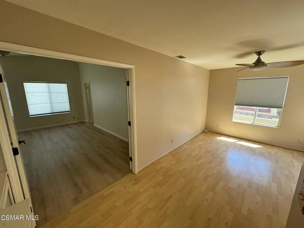 18635 Nathan Hill Drive #11 Canyon Country, CA 91351