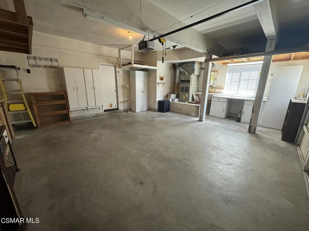 18635 Nathan Hill Drive #11 Canyon Country, CA 91351