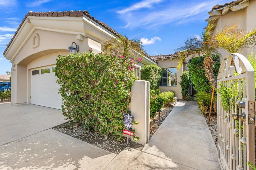 40556 Diamondback Drive Palm Desert, CA 92260